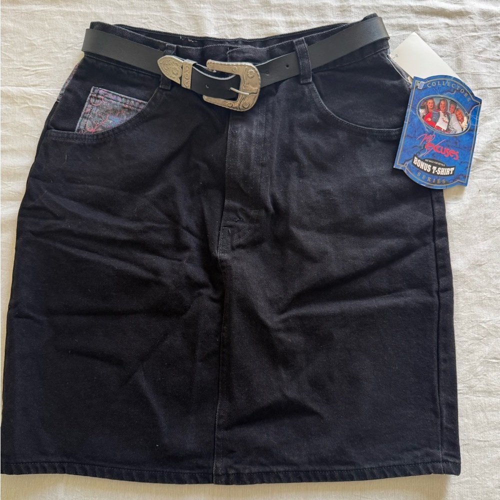 VINTAGE NWT No Excuses Collectors Denim‎ Skirt – Western Belt Detail